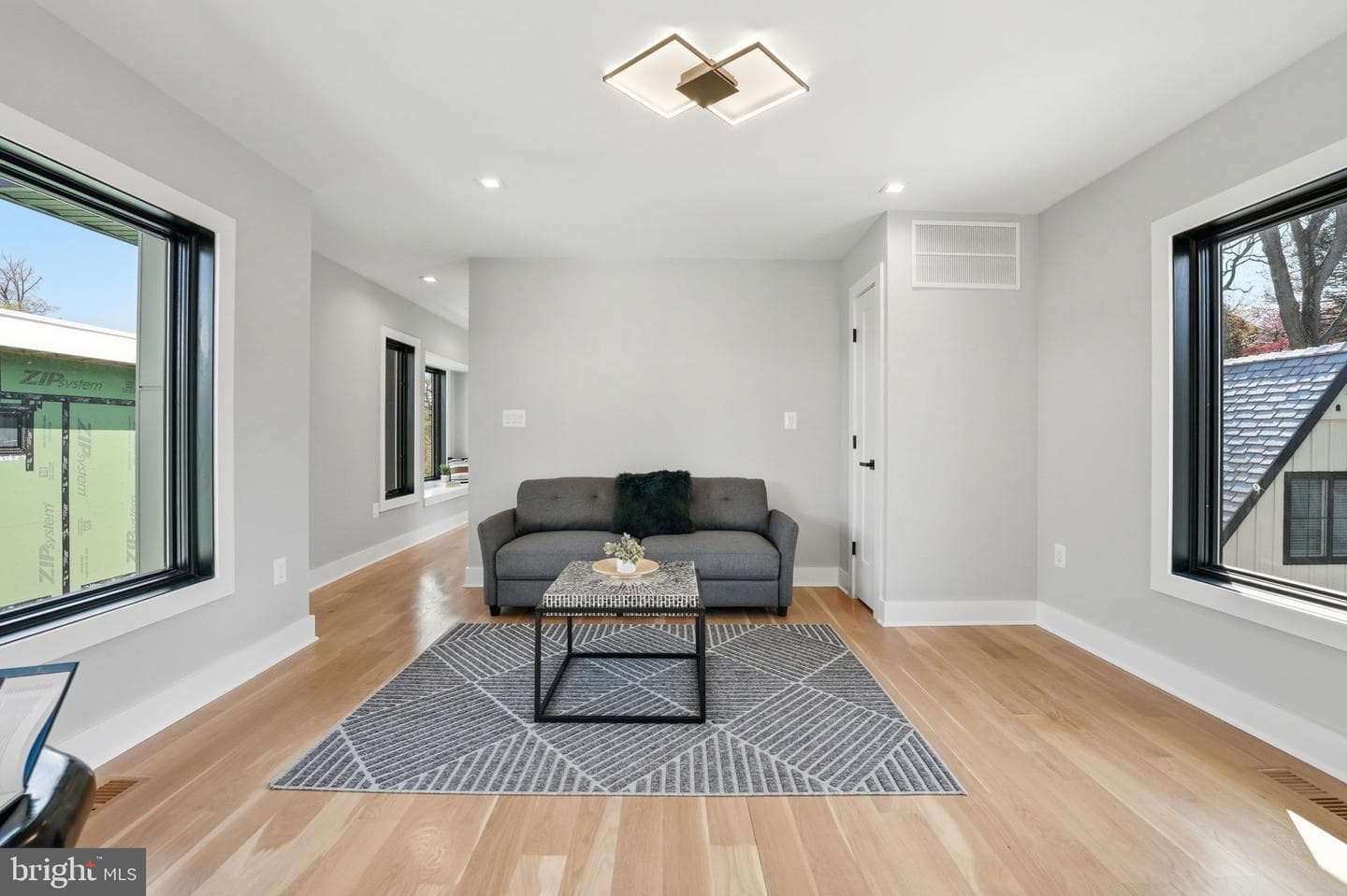2211 Military Road photo 59