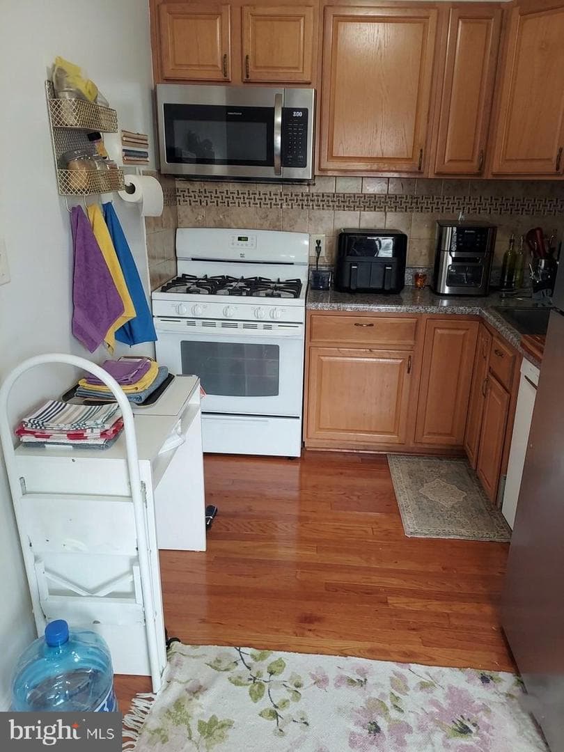 1519 S George Mason Dr # 21 photo 19