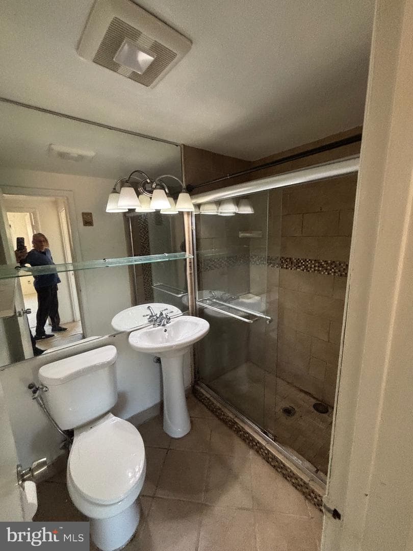 1519 S George Mason Dr # 21 photo 24