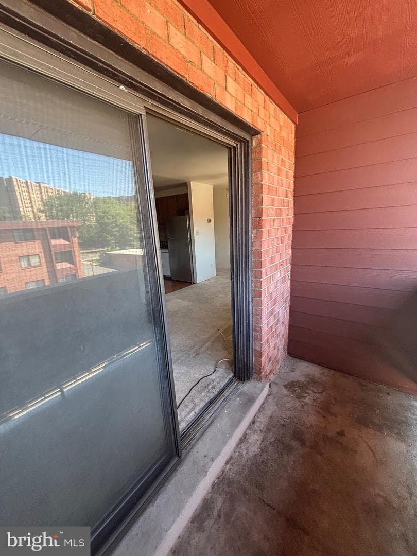 1519 S George Mason Dr # 21 photo 29