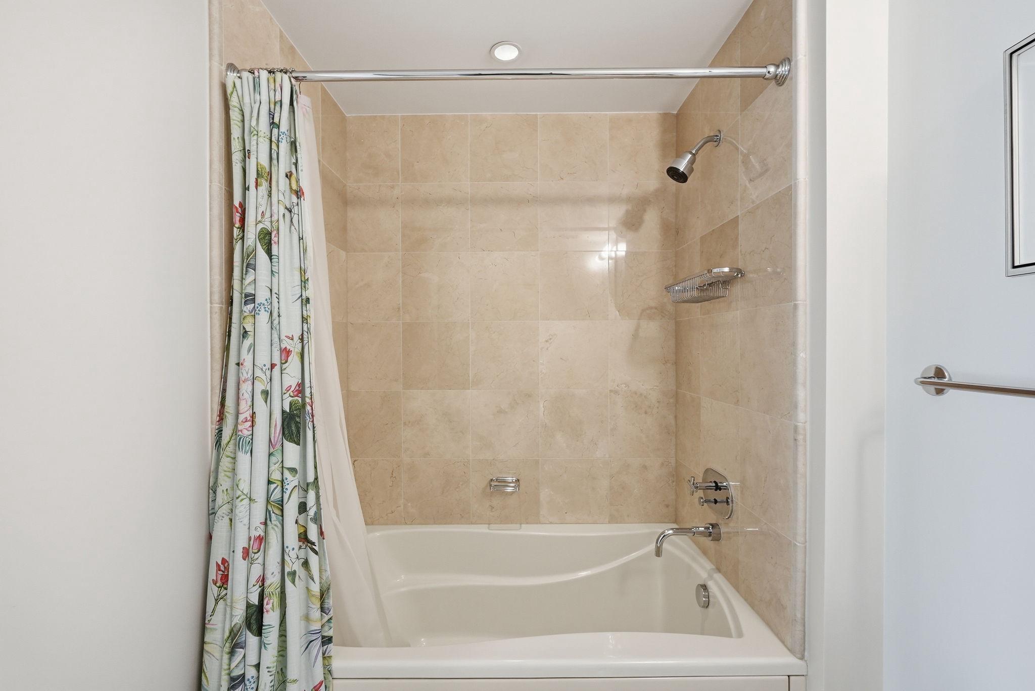 1111 19th Street N #2604 photo 32