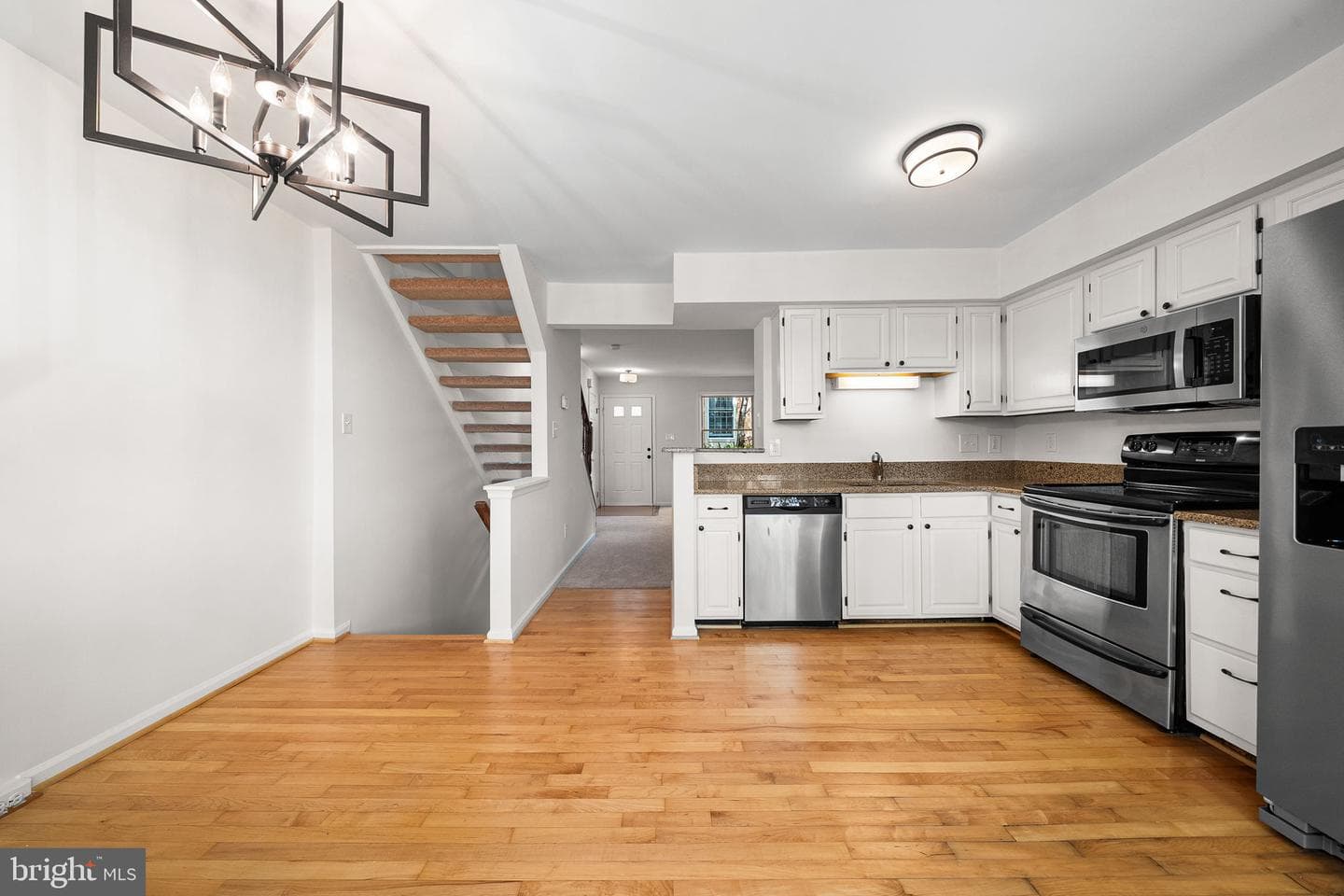 5048 9th Street S photo 10