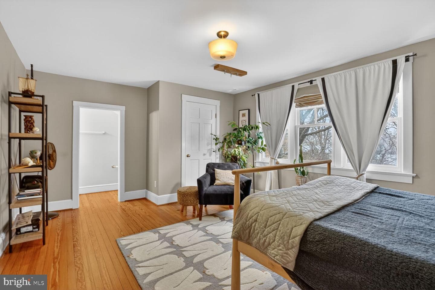 5723 27th Street N photo 37