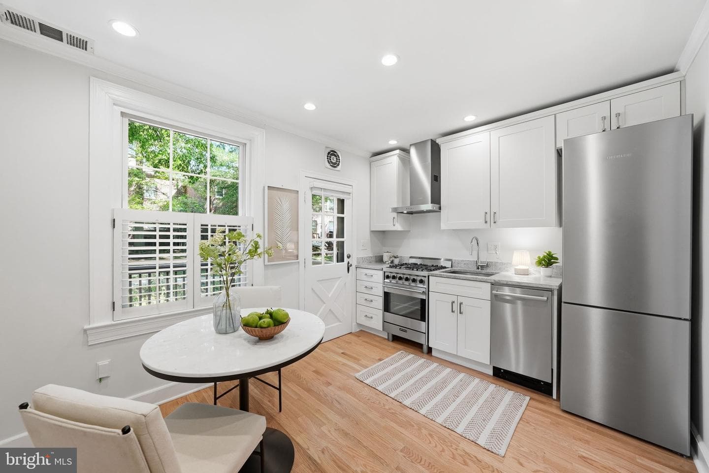 1414 S Barton Street S #453 photo 18