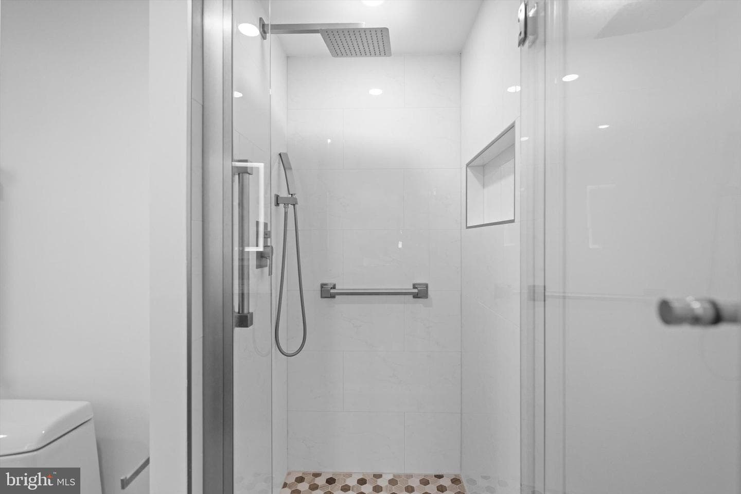 2100 Langston Boulevard #409 photo 15