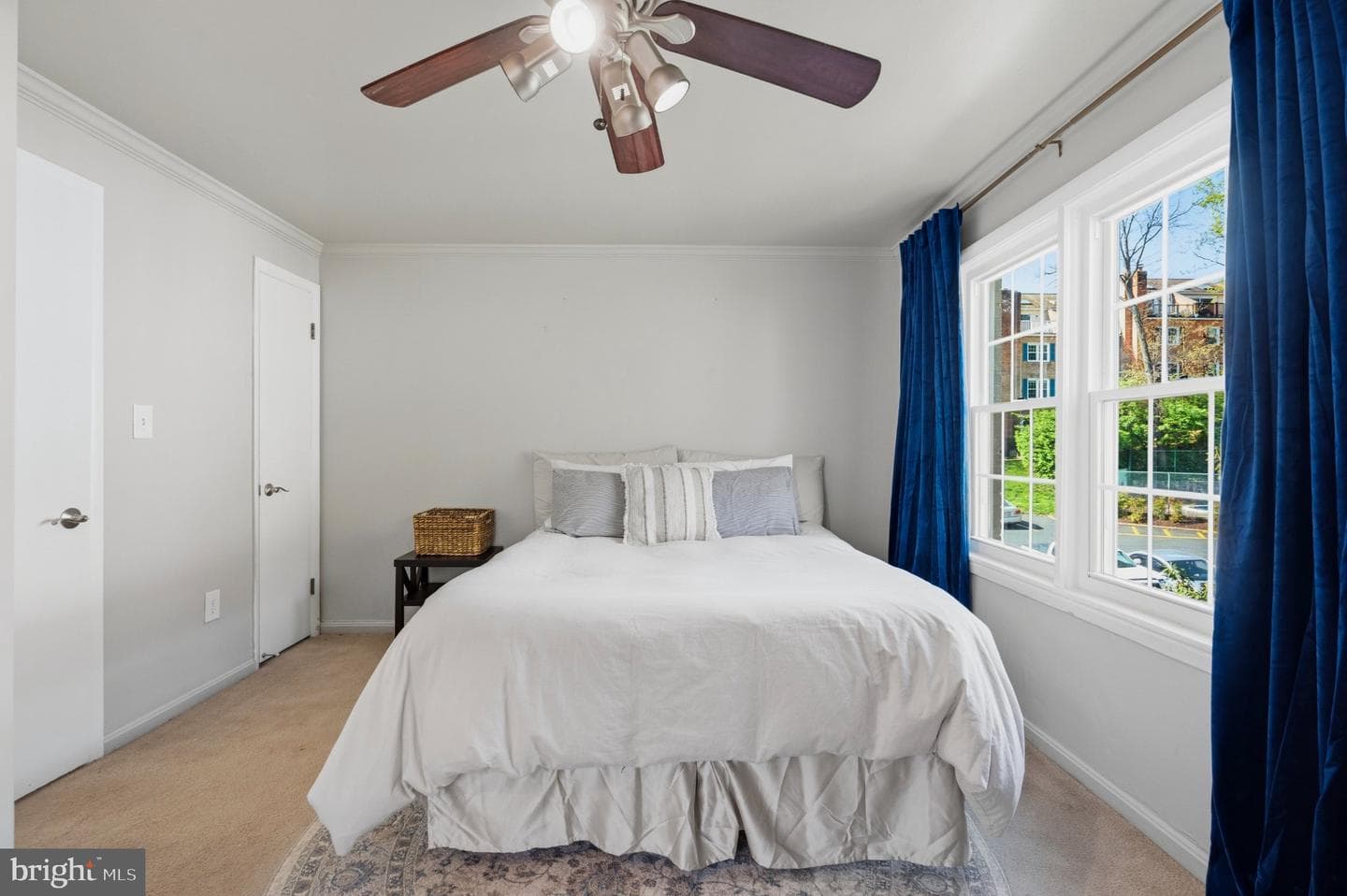 708 S Arlington Mill Drive #14304 photo 23
