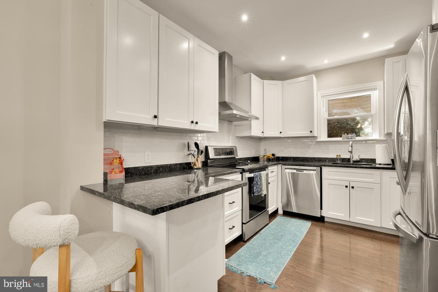 2532 Fairfax Drive photo 17
