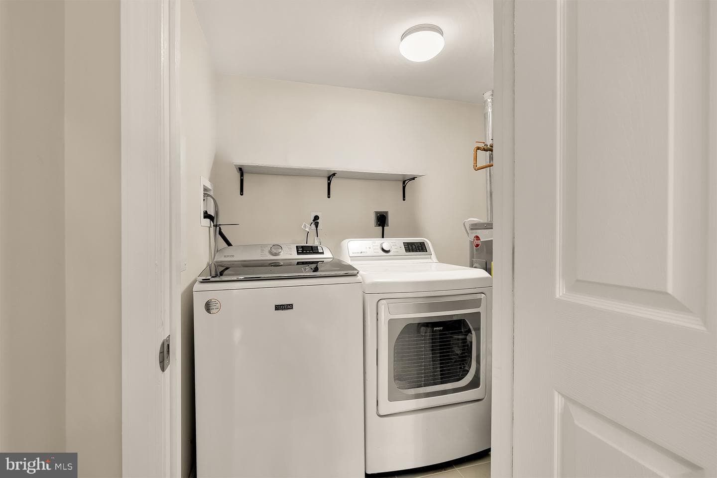 2532 Fairfax Drive photo 21