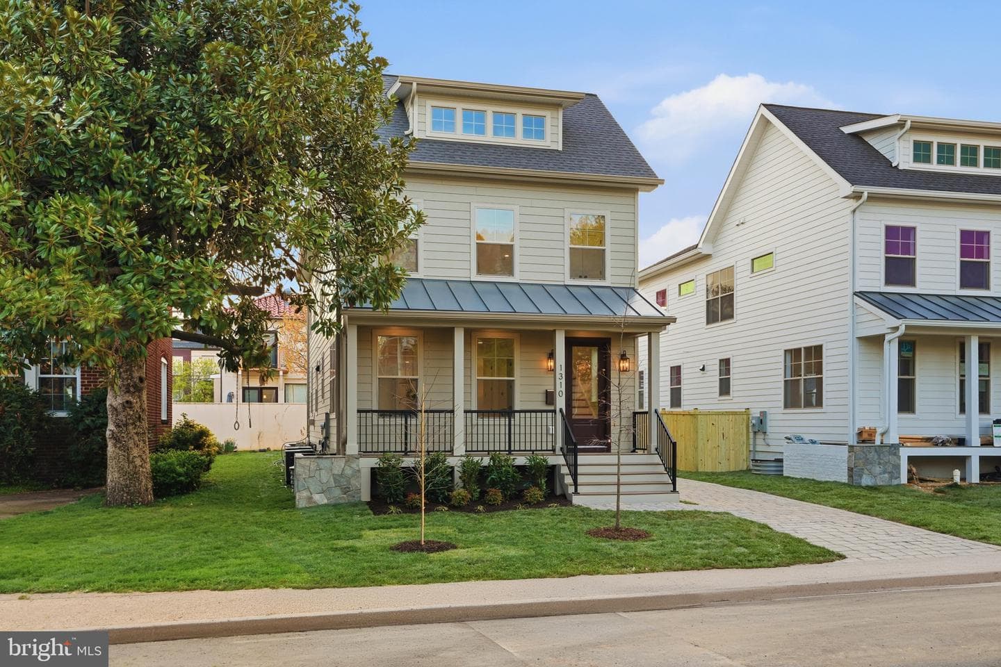 1310 S Poe Street photo 64