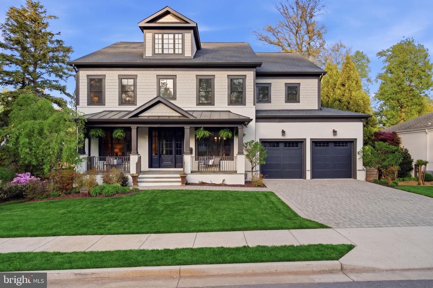 2907 N Kensington Street photo 3