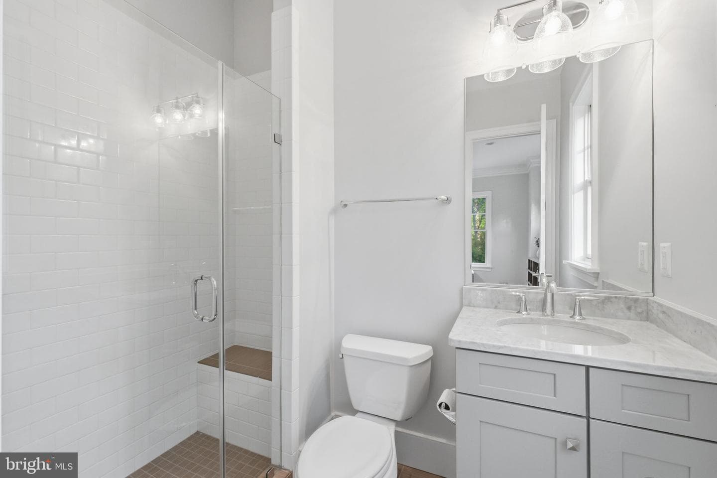 2907 N Kensington Street photo 31