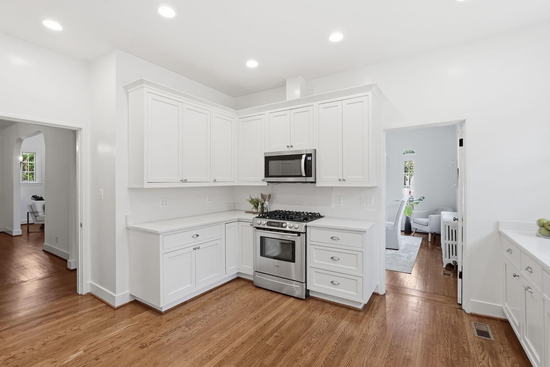 1611 N Highland Street N photo 14