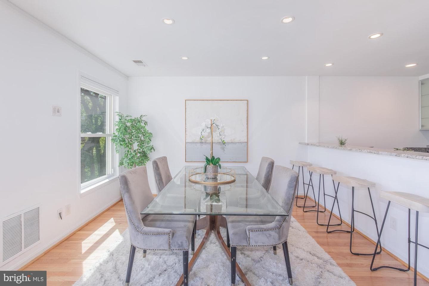 2103 N Rolfe Street #b photo 14