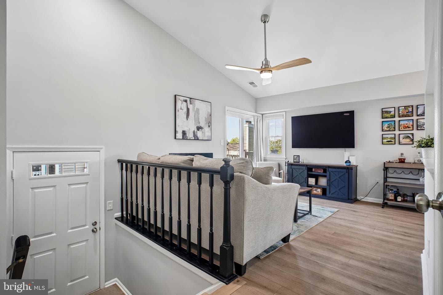 2813 S Woodrow Street #g photo 4