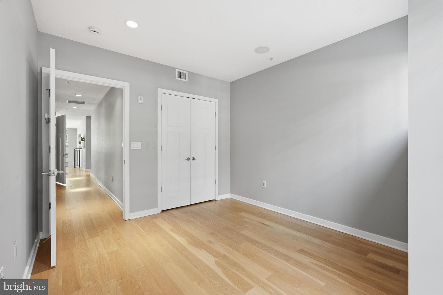 1610 N Queen Street #241 photo 30