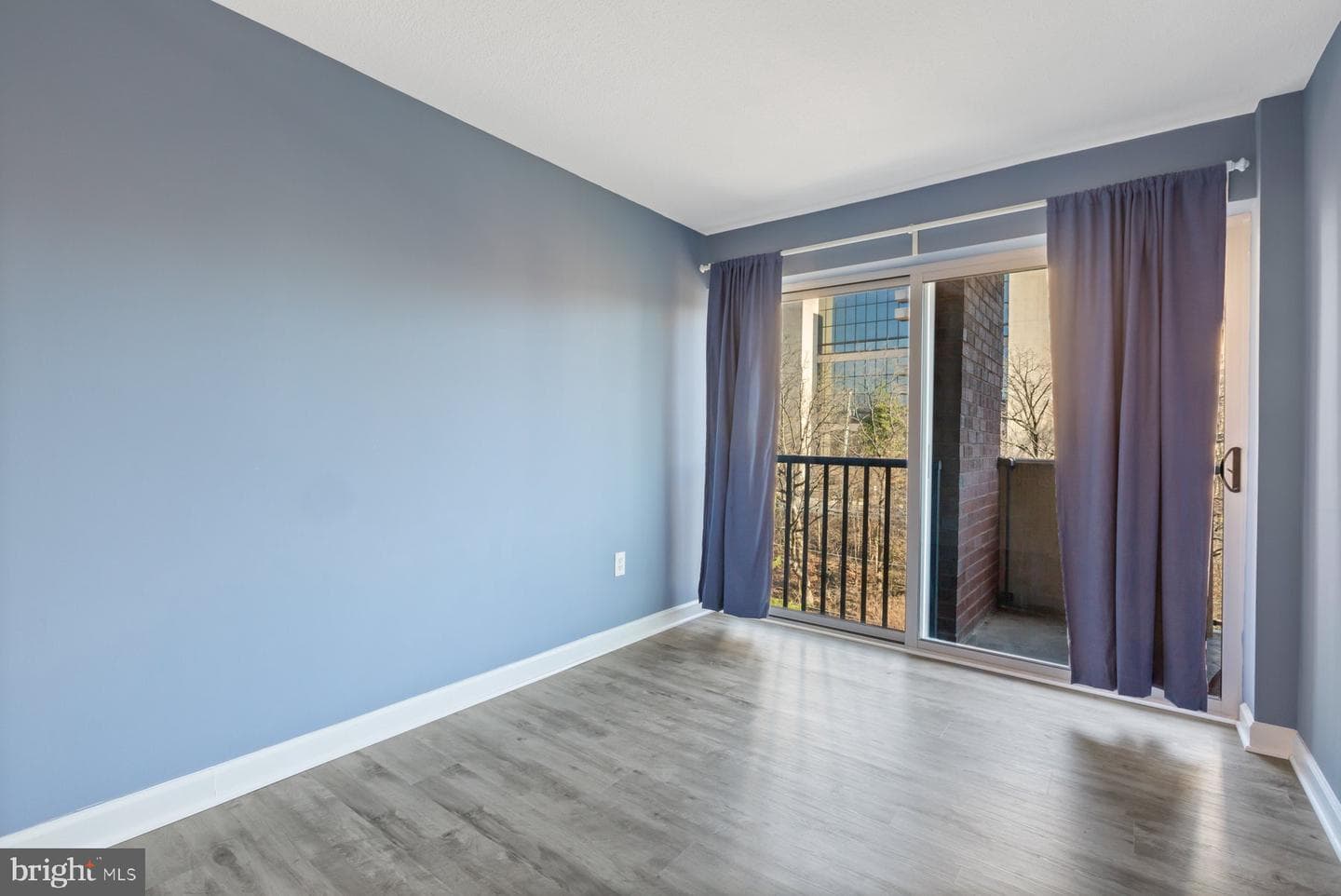 1300 Army Navy Drive #612 photo 12