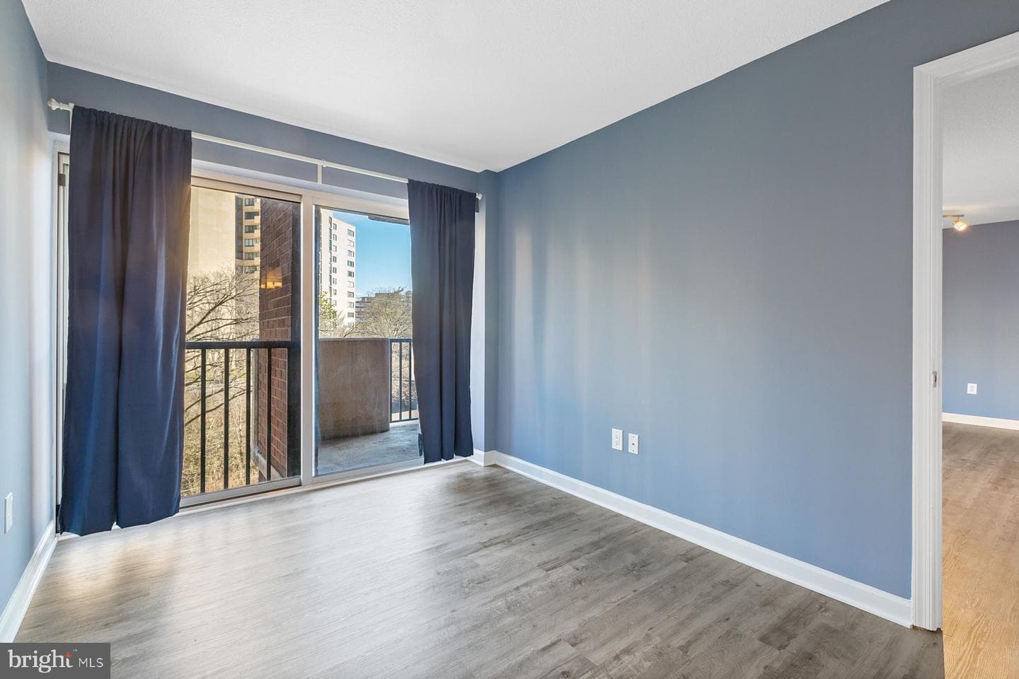1300 Army Navy Drive #612 photo 13