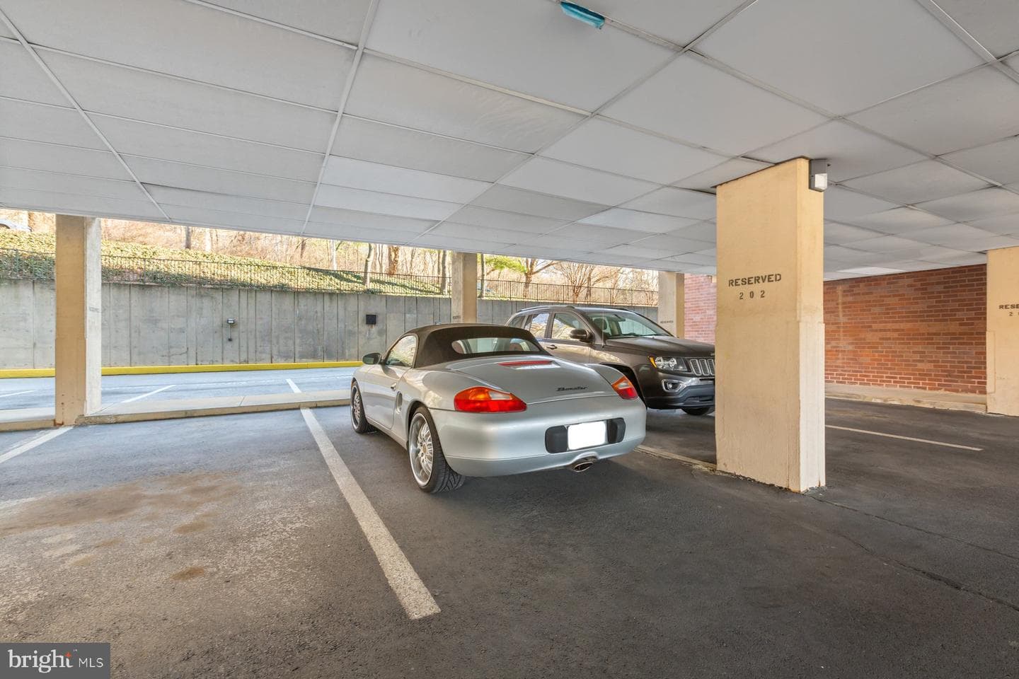 1300 Army Navy Drive #612 photo 20