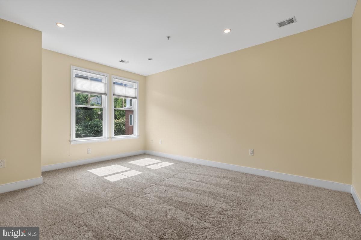 1418 N Rhodes Street #b417 photo 37
