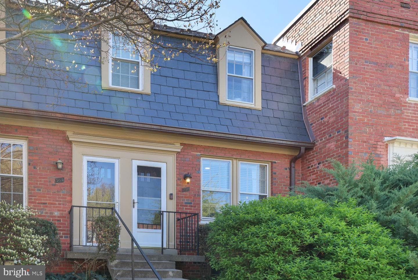 1300 S Cleveland Street #364