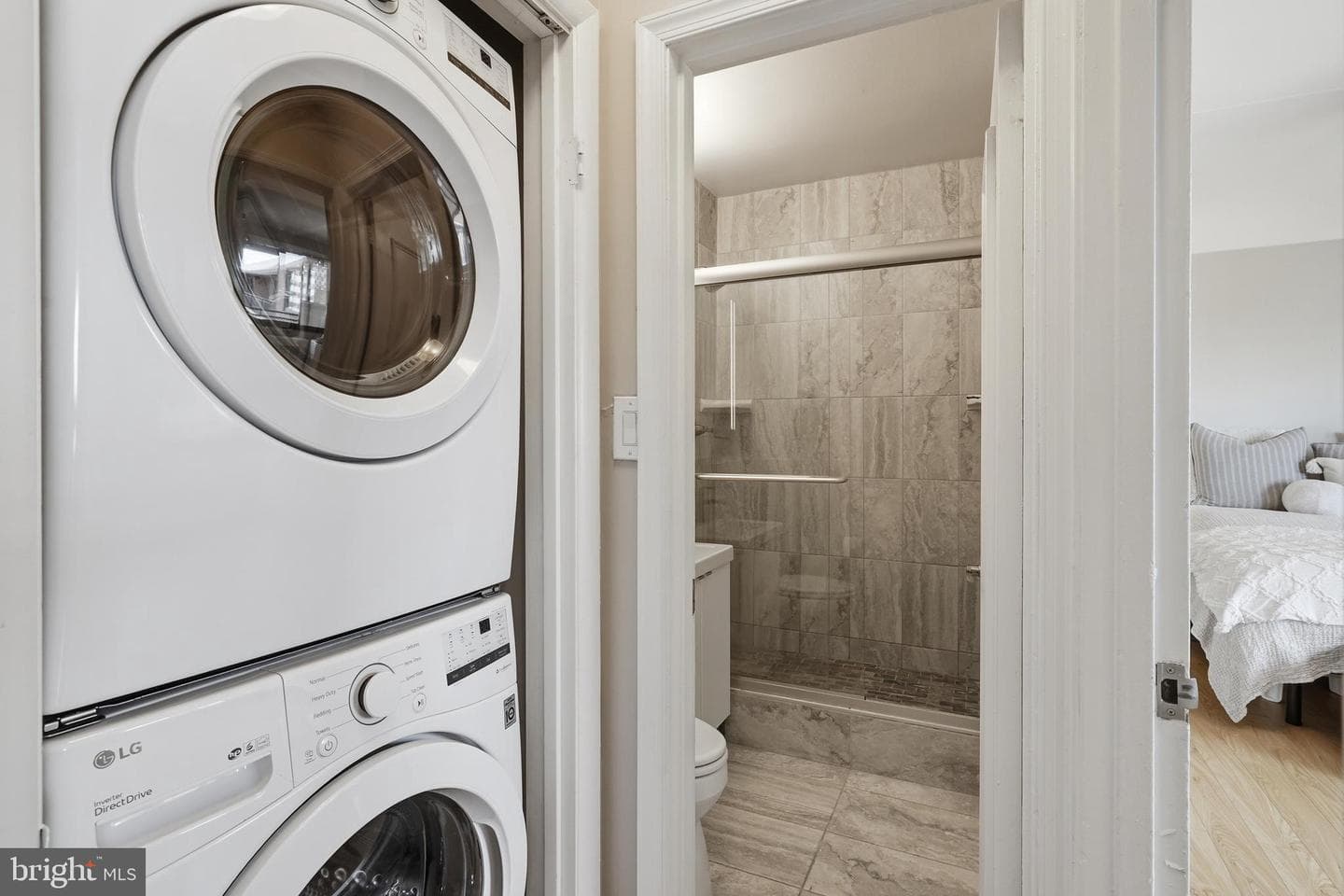 1121 Arlington Boulevard #1004 photo 22