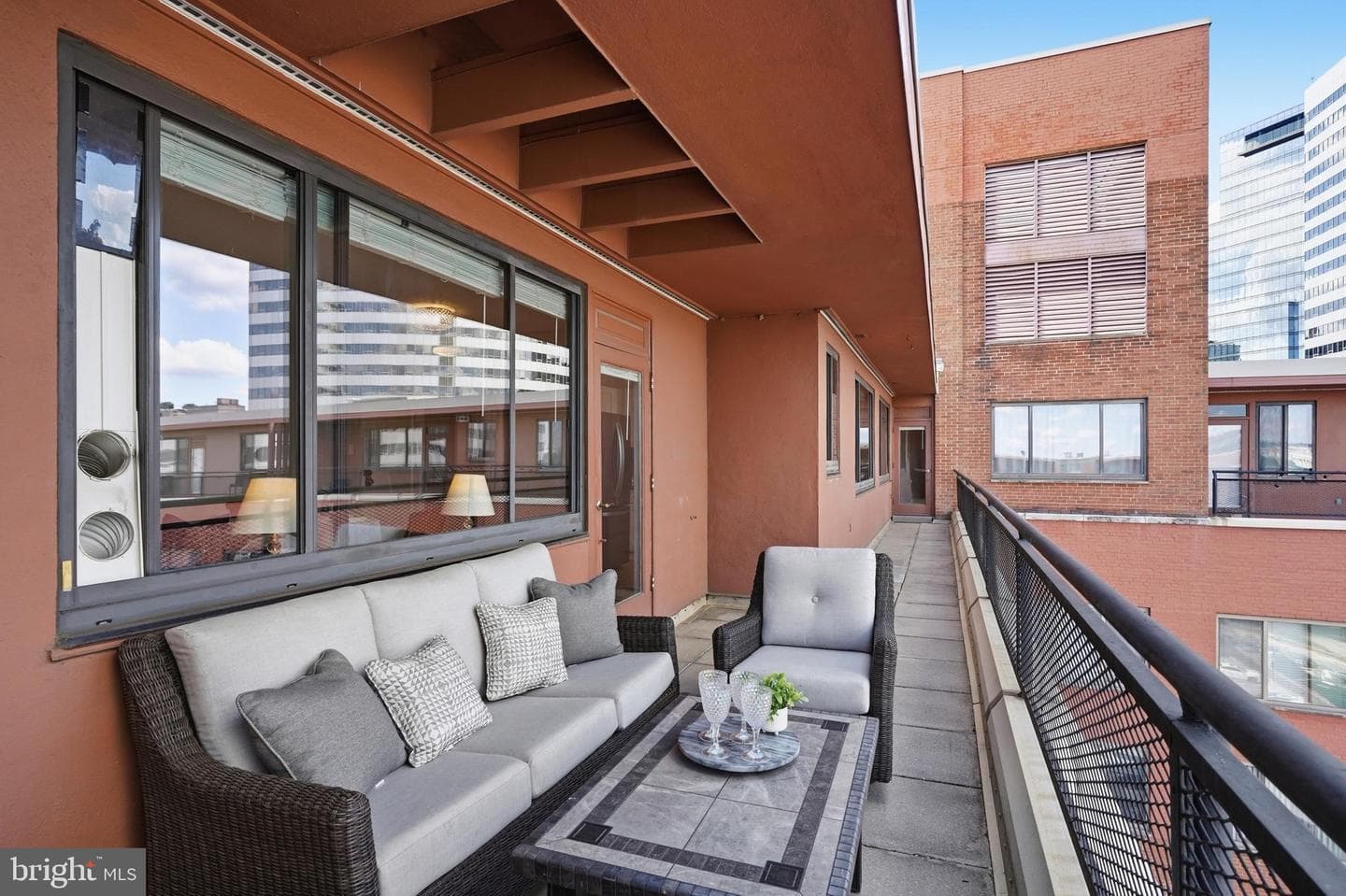 1121 Arlington Boulevard #1004 photo 27