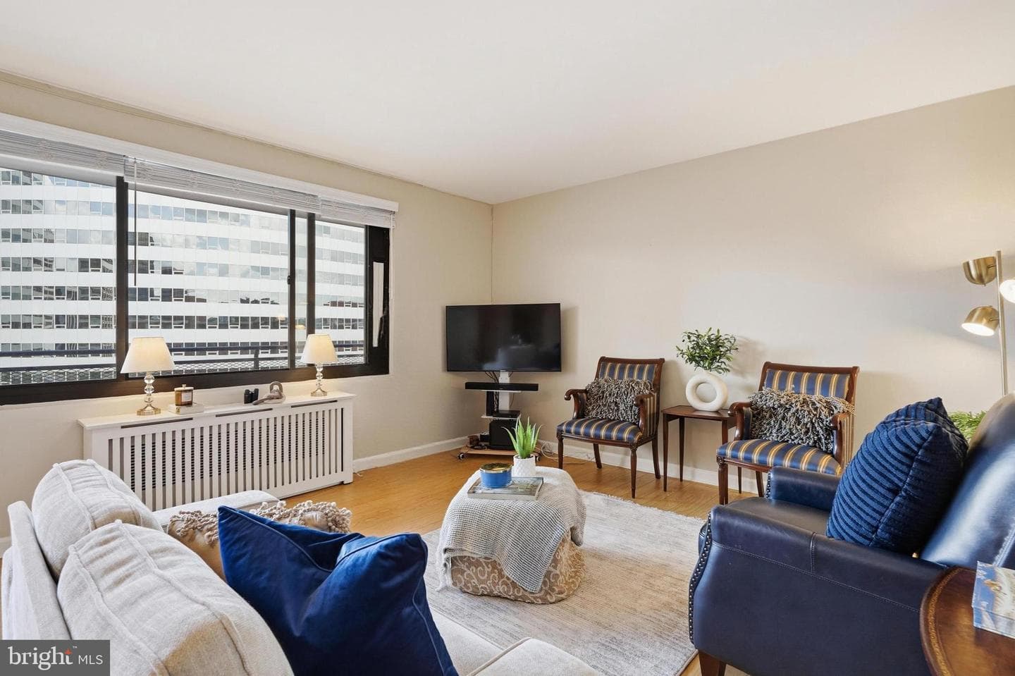 1121 Arlington Boulevard #1004 photo 4