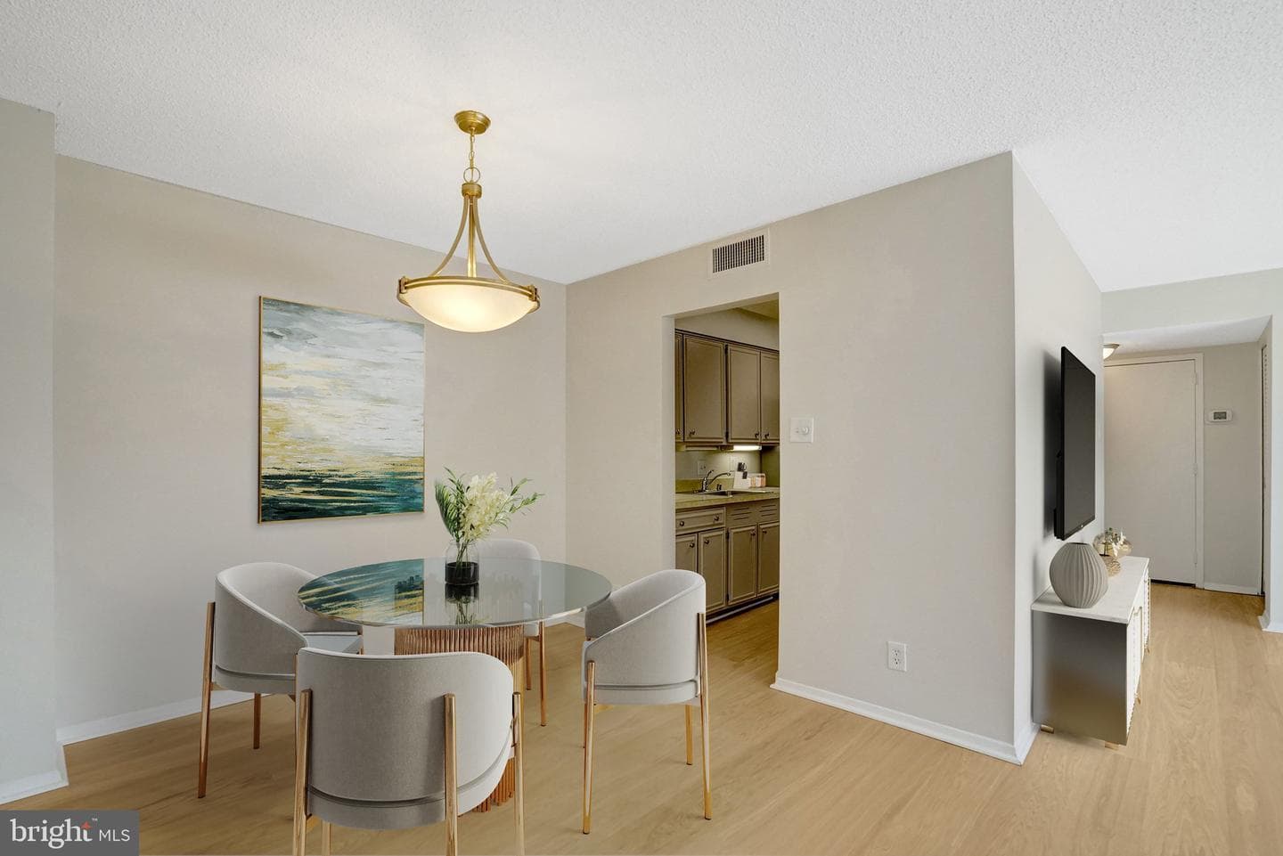 3800 Fairfax Drive #807 photo 4