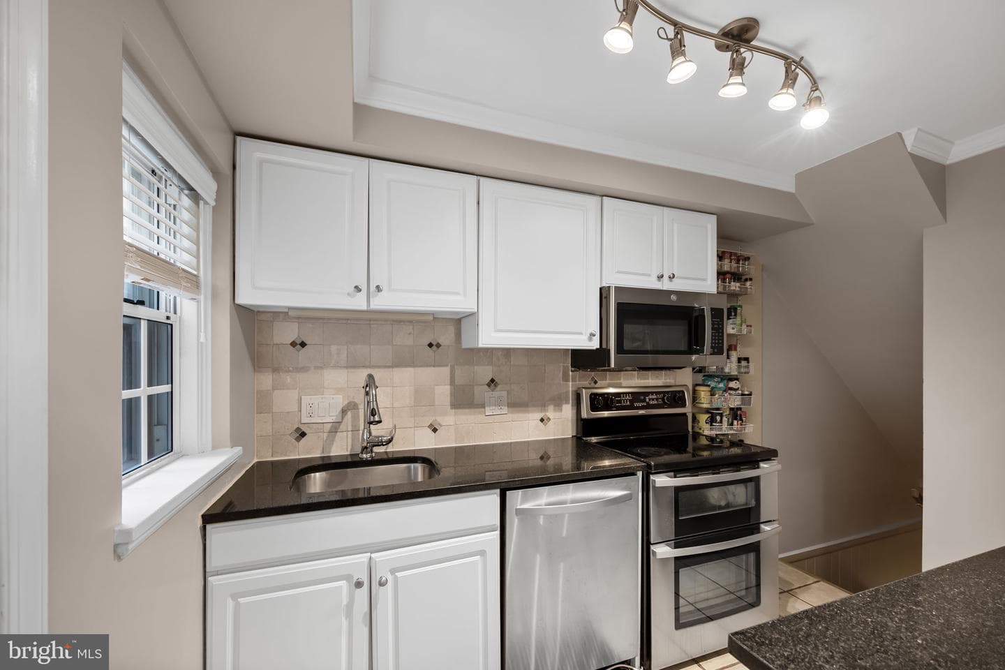 2800 S Abingdon Street #b photo 16