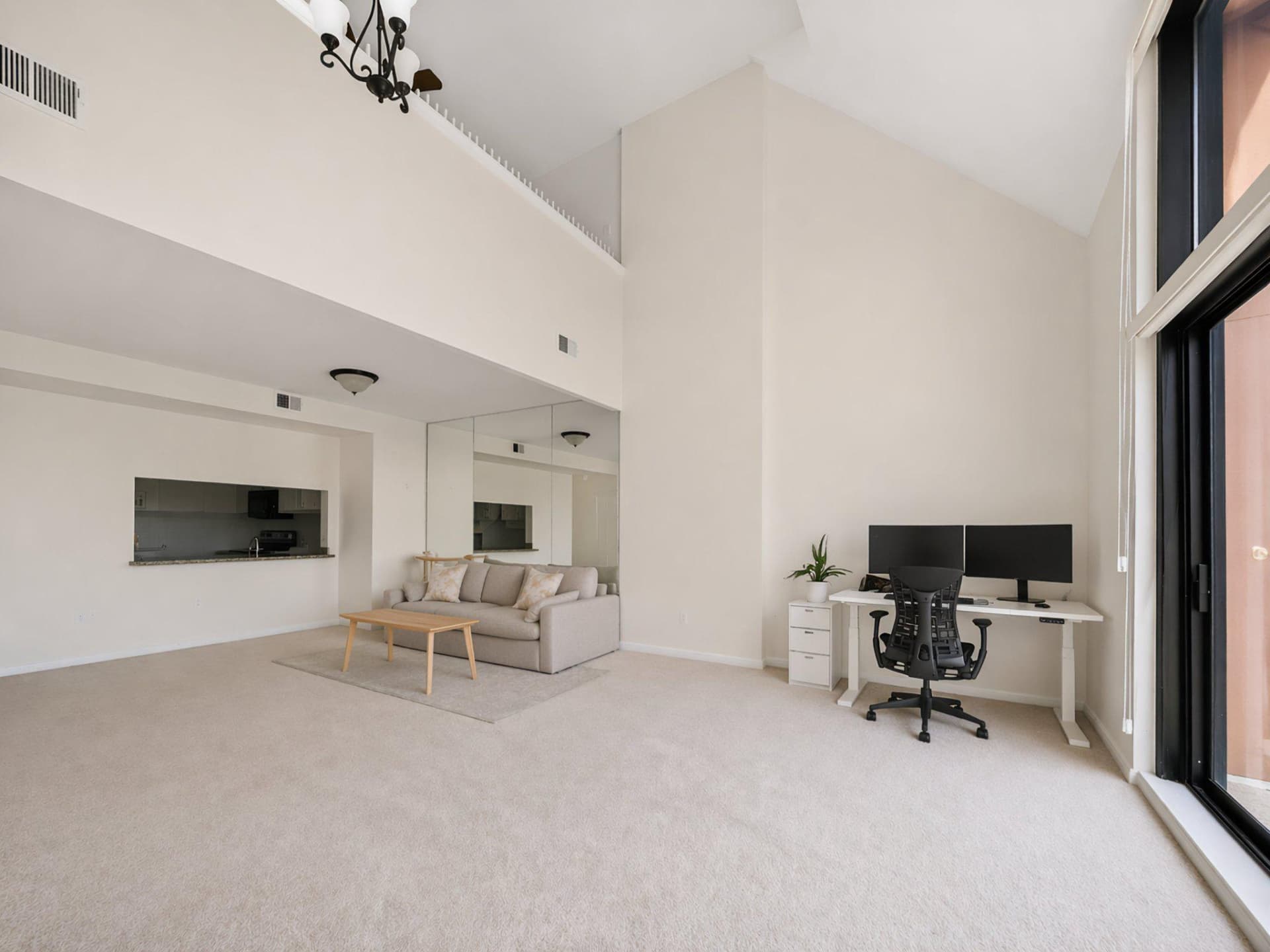 1301 N Courthouse Road #1803 photo 11