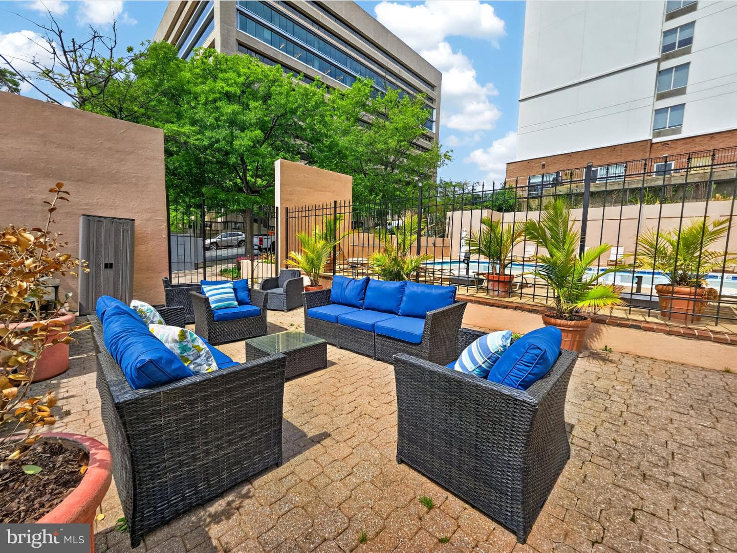 1301 N Courthouse Road #1803 photo 30
