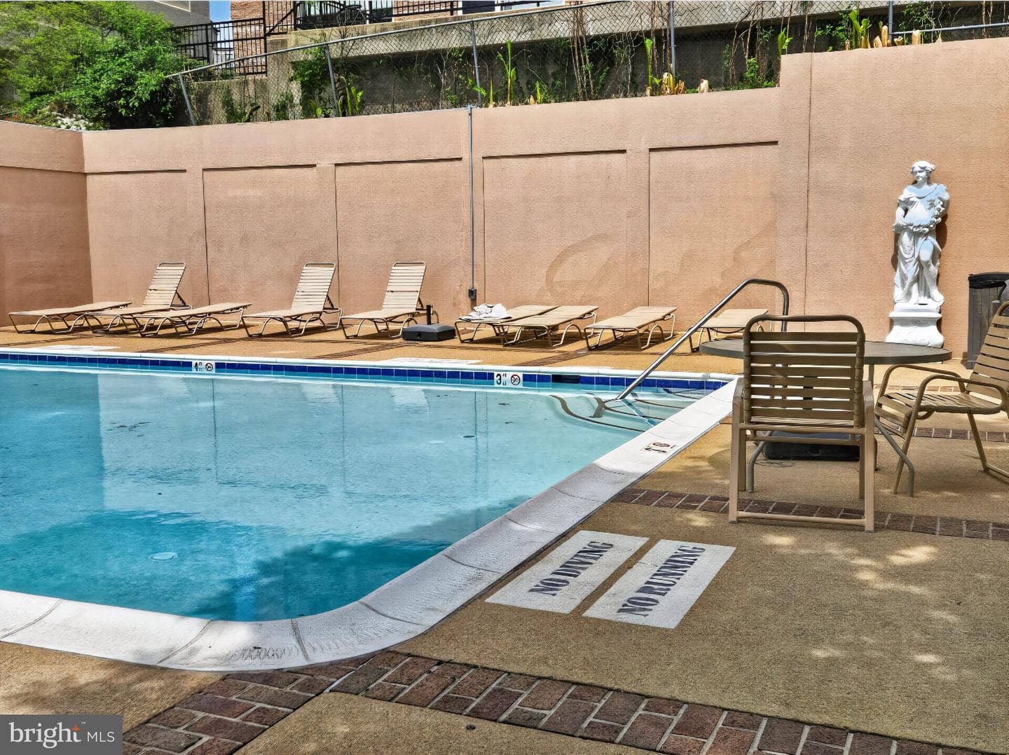 1301 N Courthouse Road #1803 photo 31