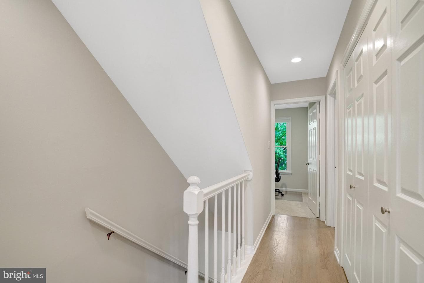 2622 N Fairfax Drive photo 33