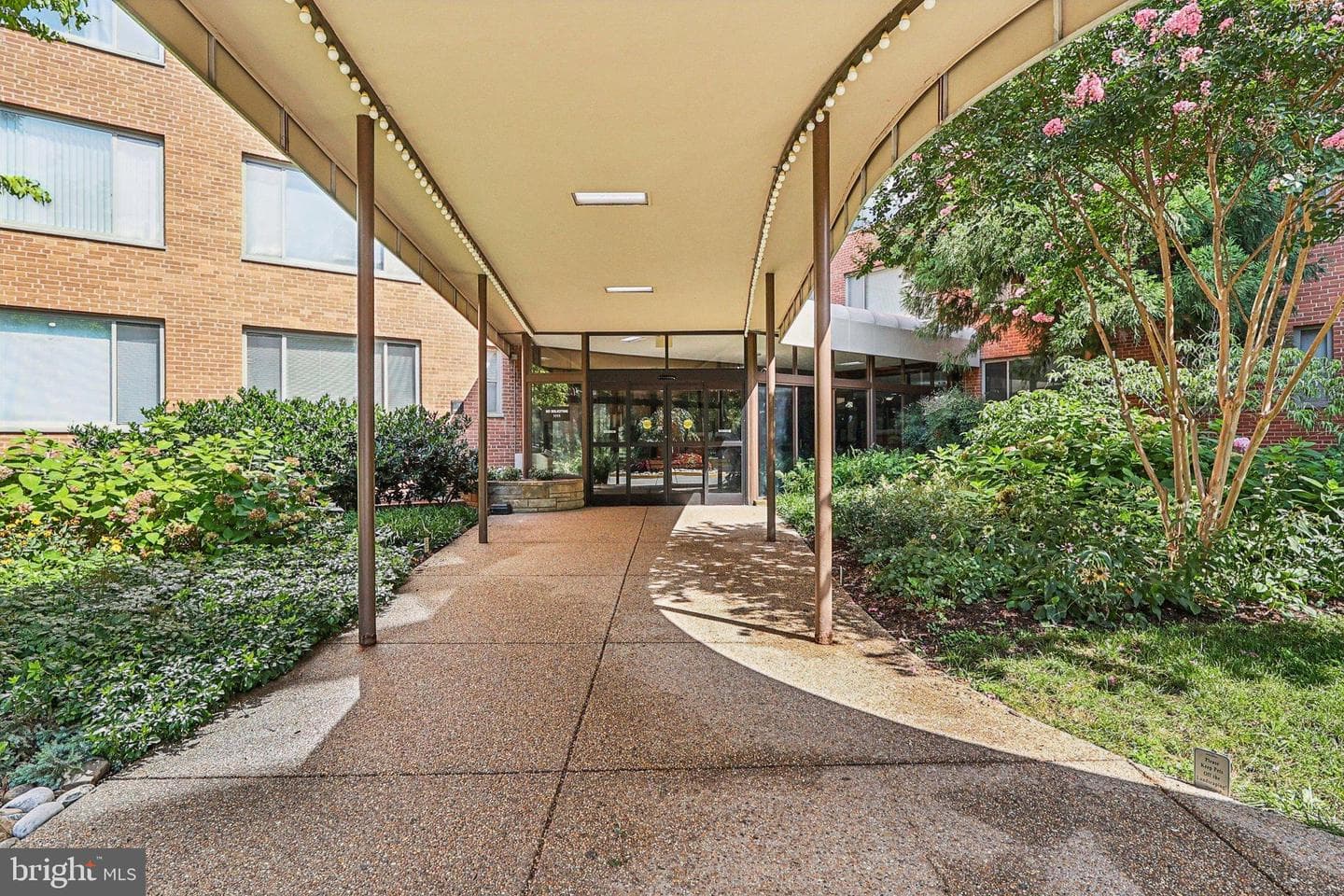 1111 Arlington Boulevard #431 photo 6