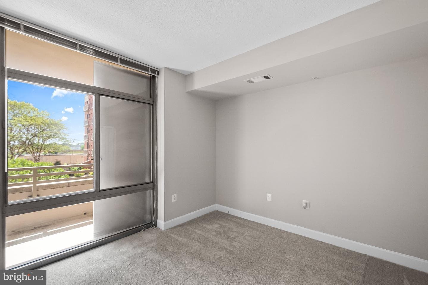 3600 S Glebe Road #unit 330w photo 19