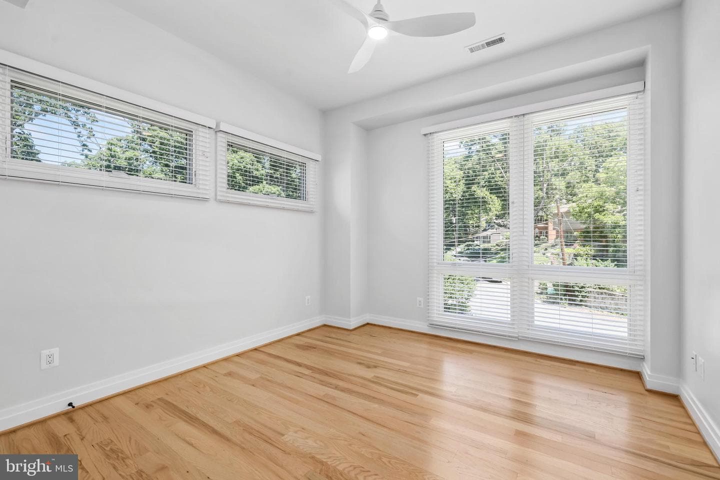 924 28th Street S photo 32