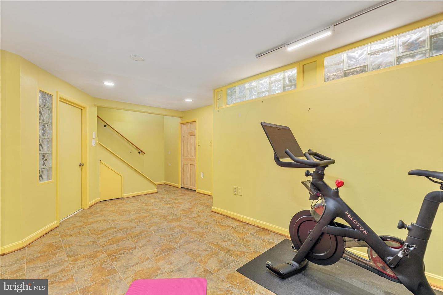 103 N George Mason Drive #103-1 photo 24