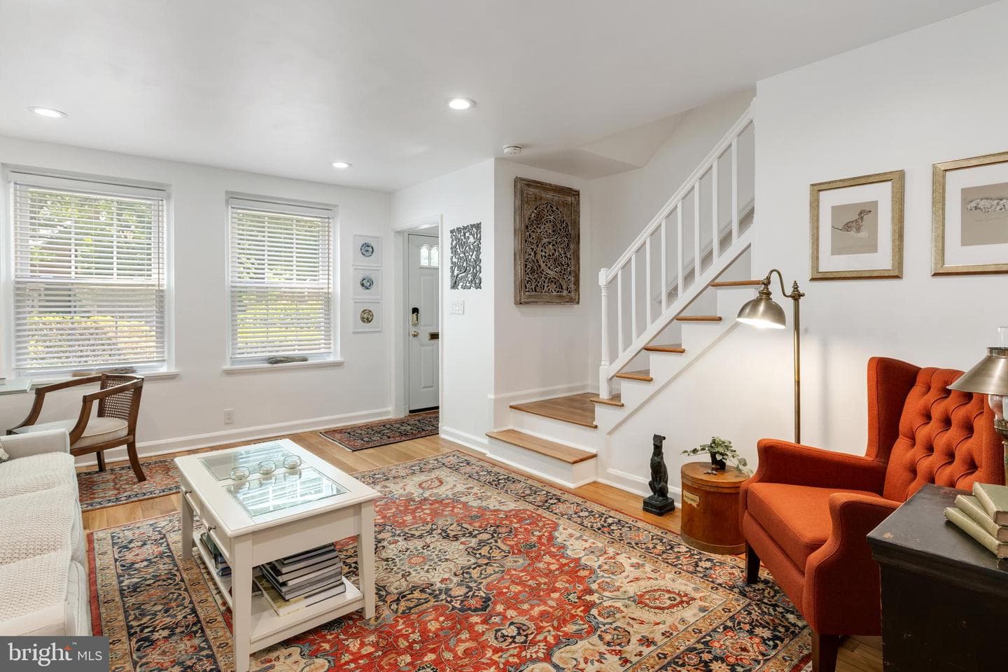 3607 S Taylor Street photo 4