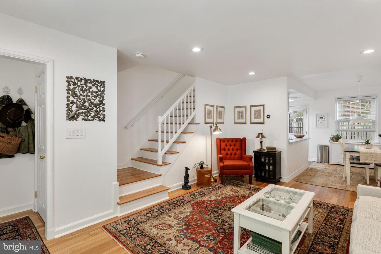 3607 S Taylor Street photo 5