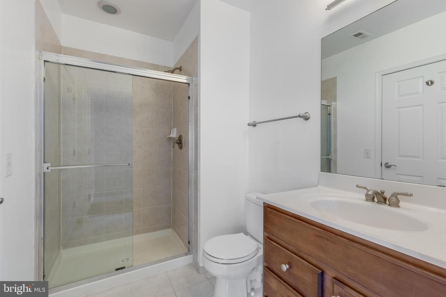 1423 N Rhodes Street #201 photo 25