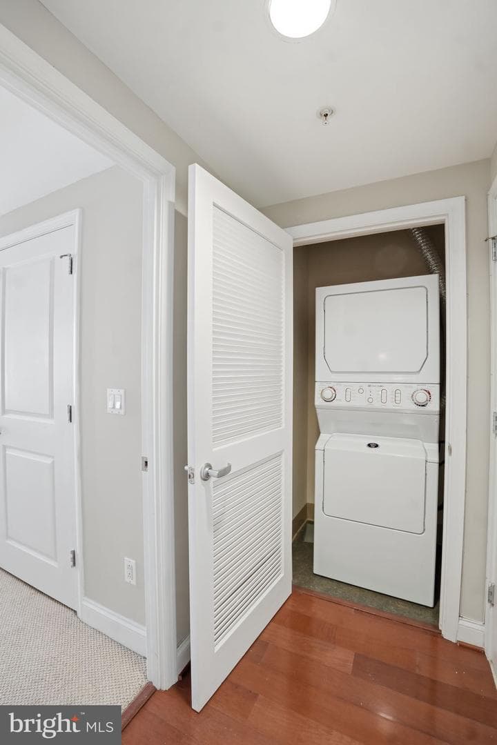 1020 Highland Street N #605 photo 18