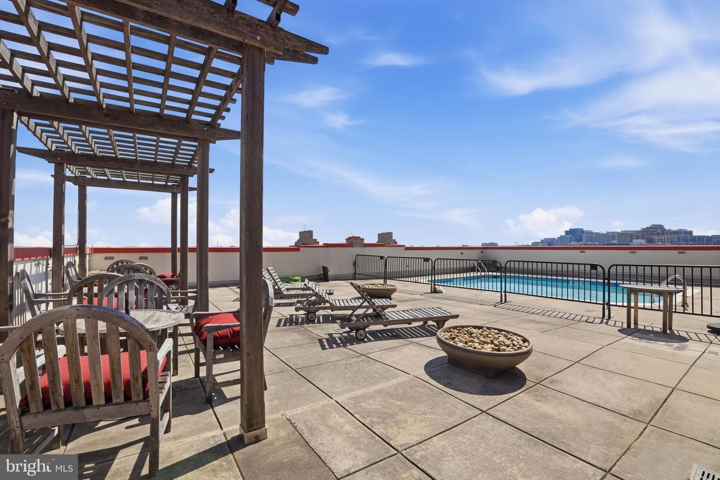 1020 Highland Street N #605 photo 23