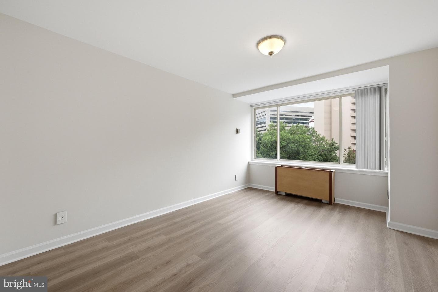 1210 N Taft Street #811 photo 25