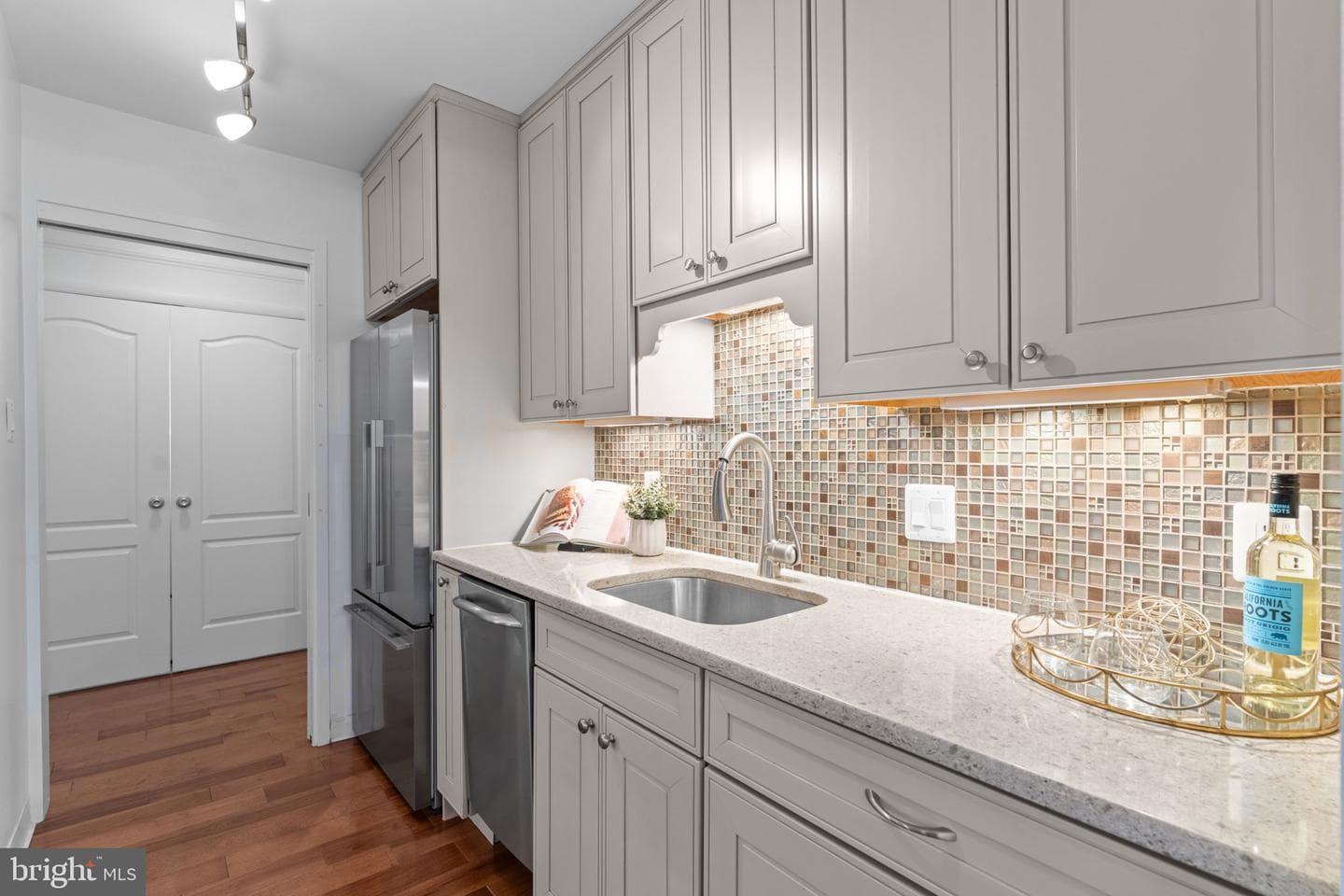 3800 N Fairfax #809 photo 20