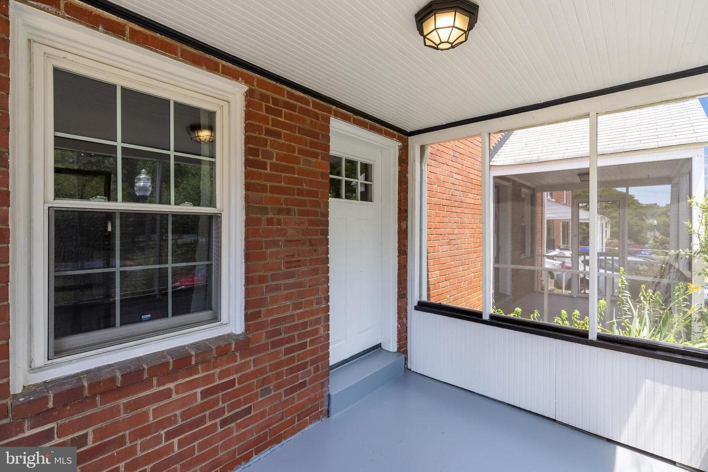 2207 6th Street S photo 4