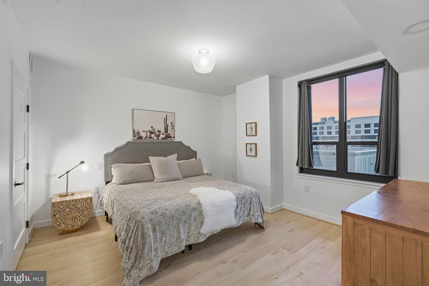 888 N Quincy Street #1901 photo 24