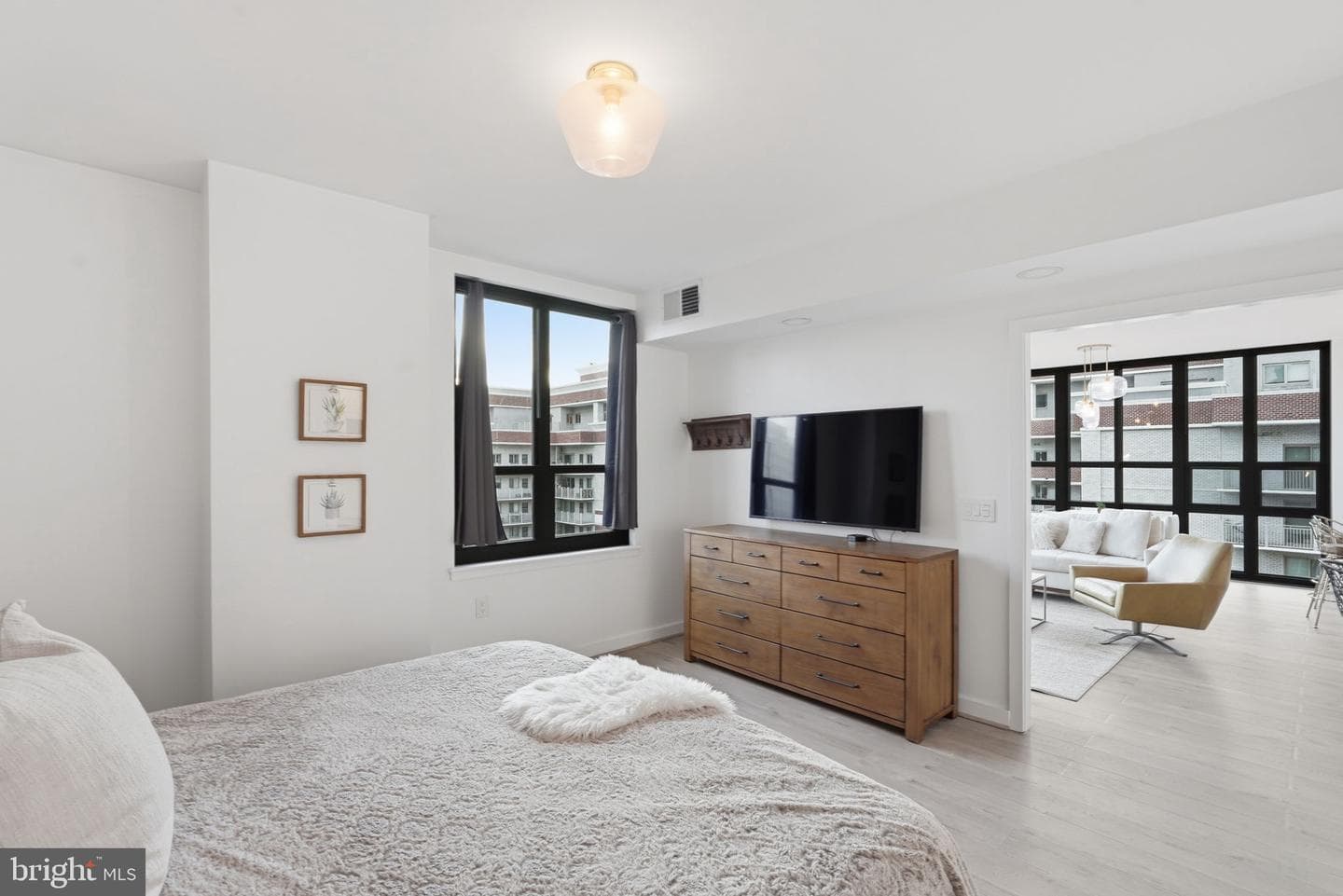 888 N Quincy Street #1901 photo 27