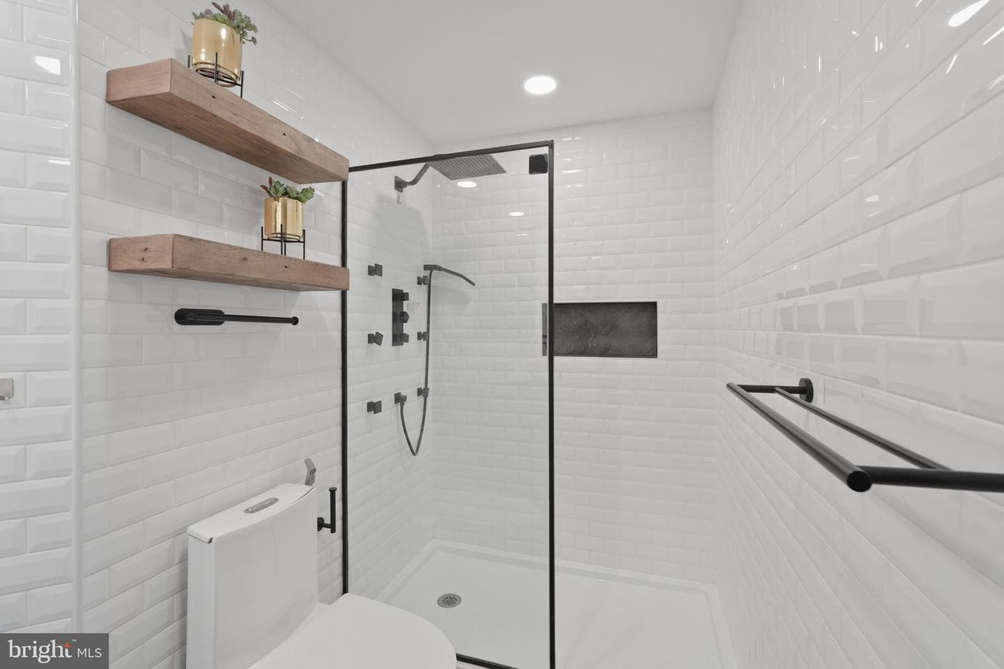 888 N Quincy Street #1901 photo 30