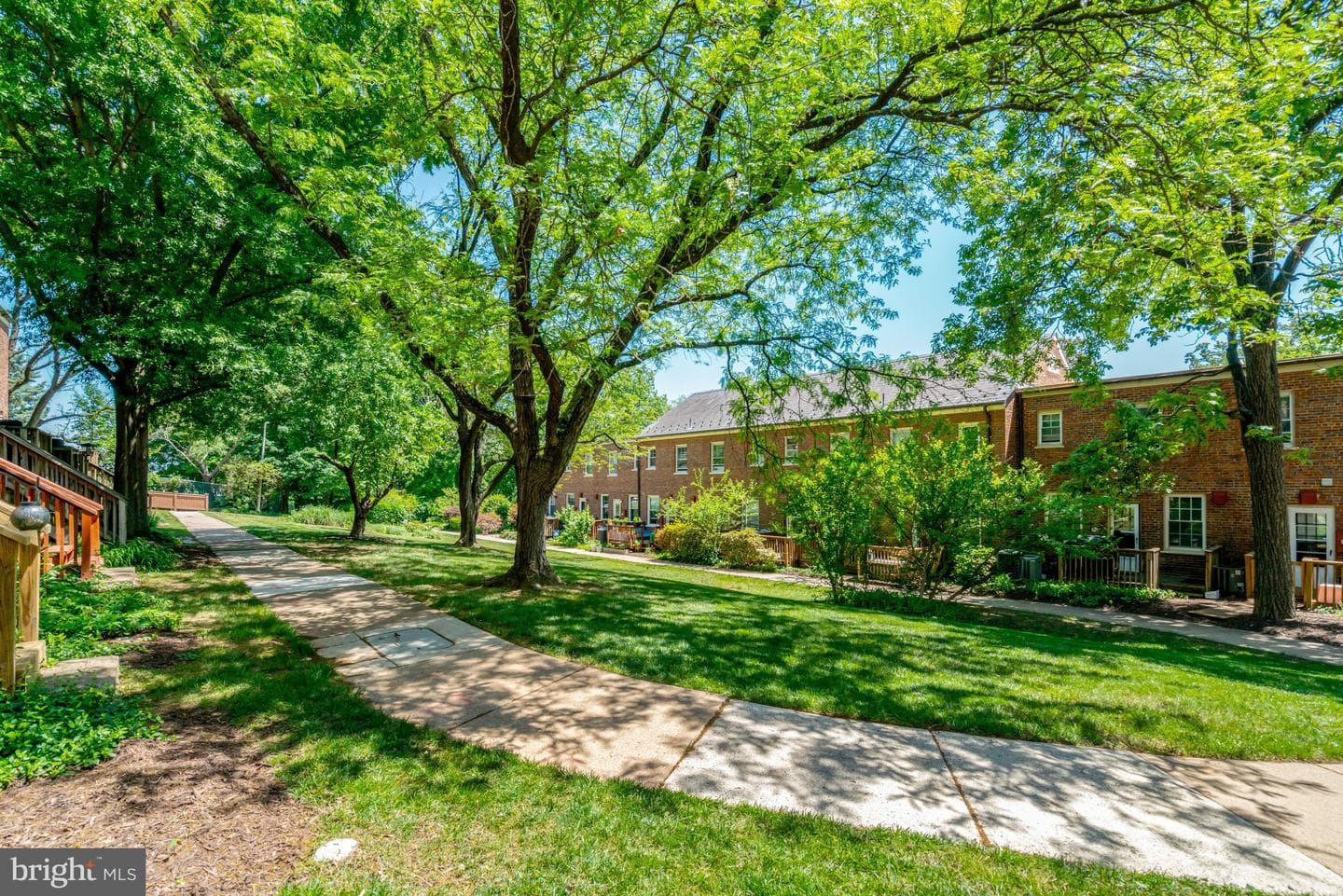 1303 S Barton Street #211 photo 31