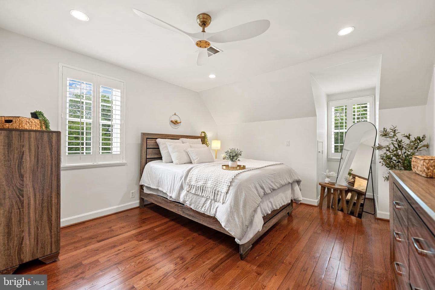 4686 34th Street S photo 13